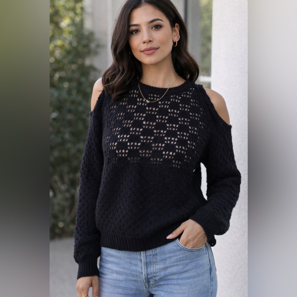 FARM Rio, Anthropologie Knit Crochet Cold Shoulder Sweater Size small/P